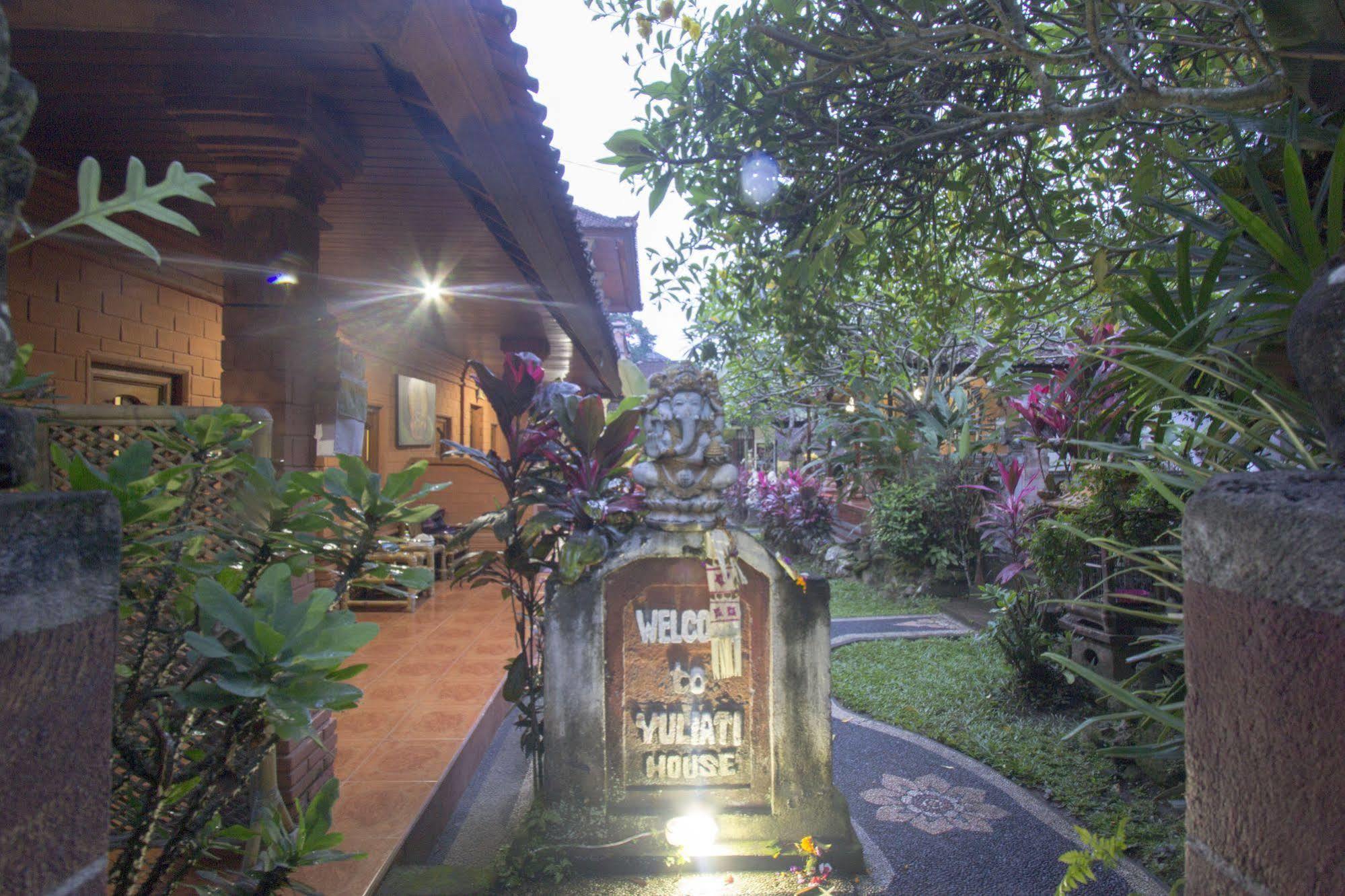 Yuliati House Ubud Екстер'єр фото